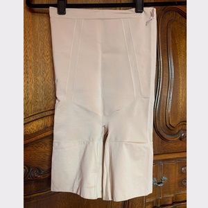 Oncore High-Waisted Mid-Thigh Short, Soft Nude